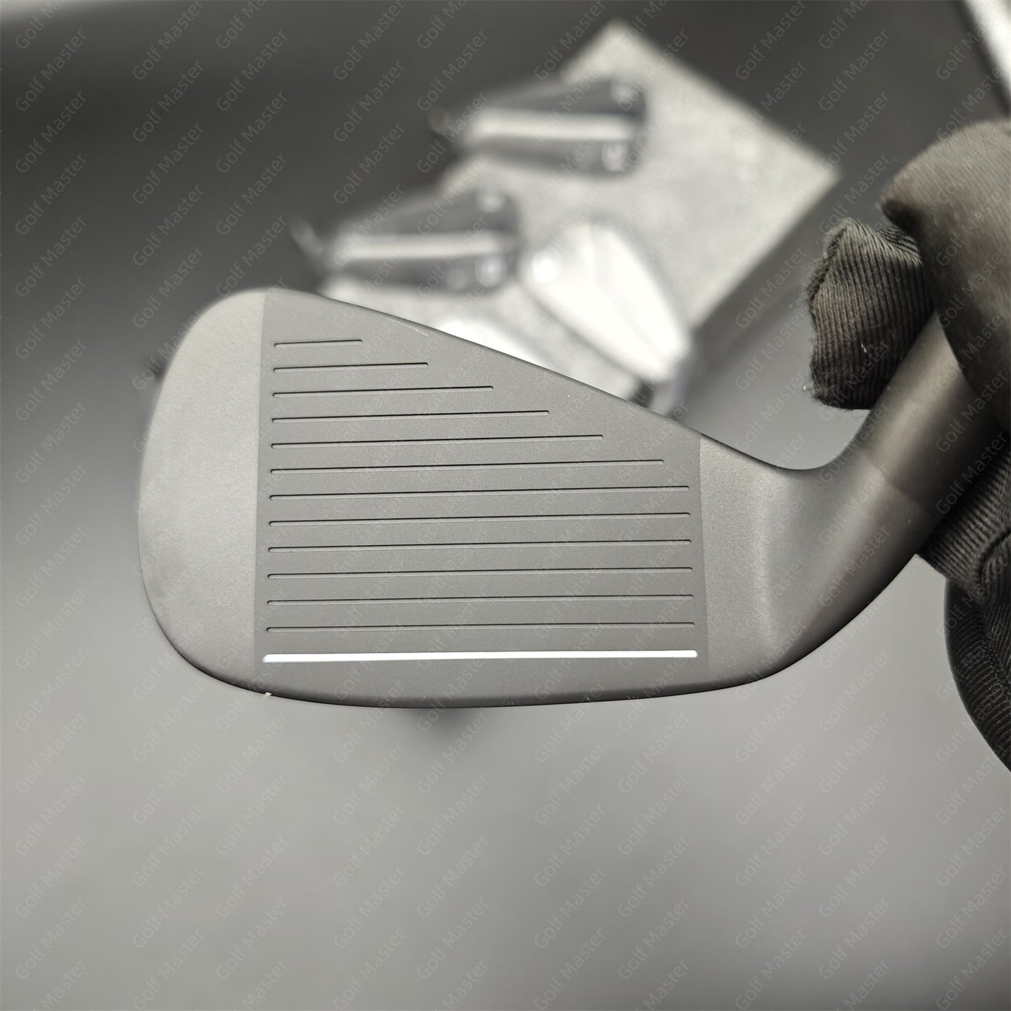 P770 black Irons