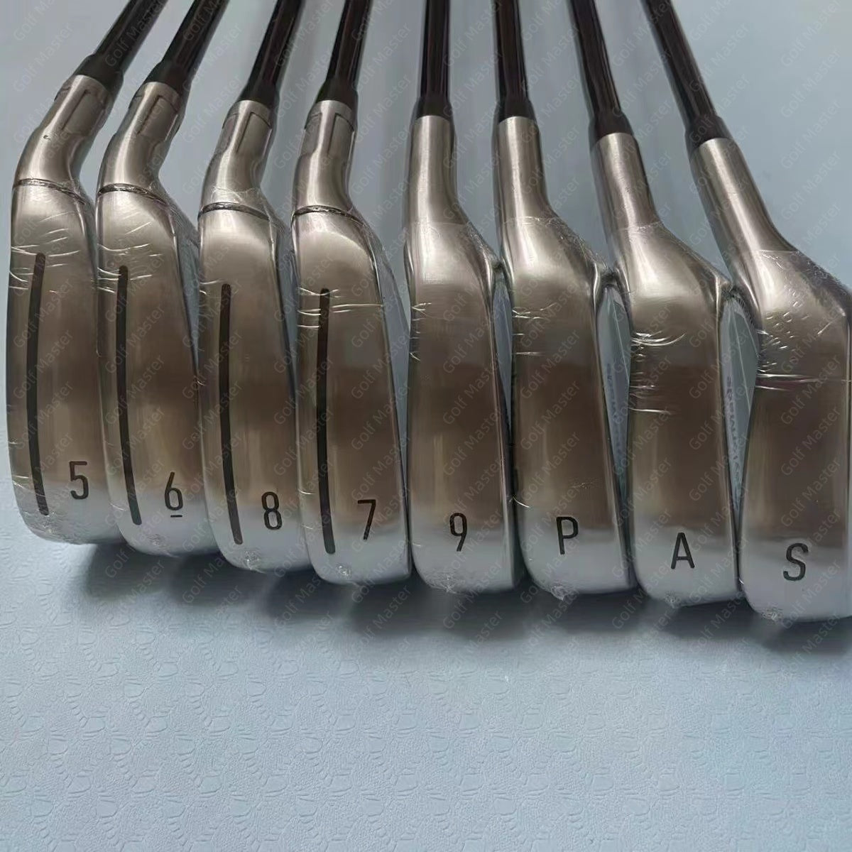 QI10 Irons