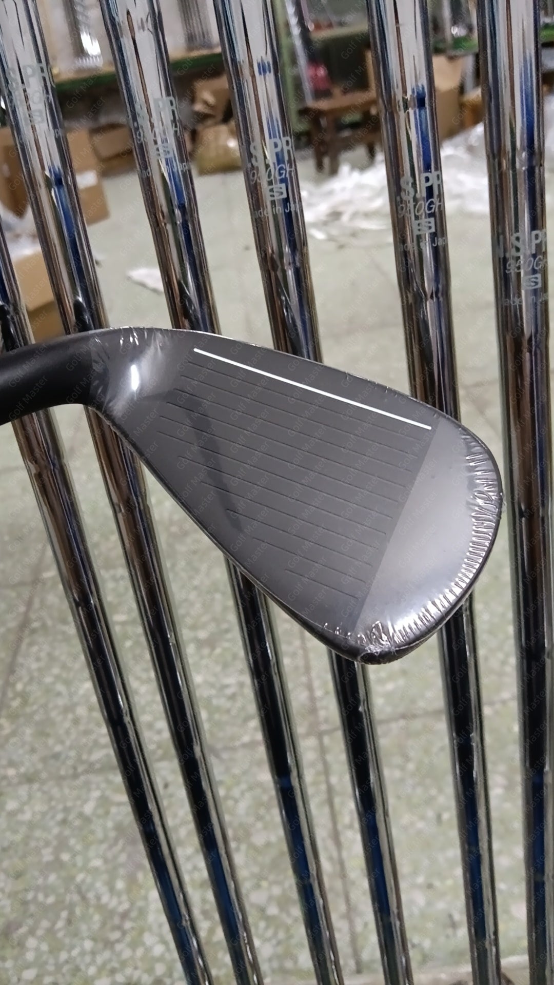 P770 black Irons