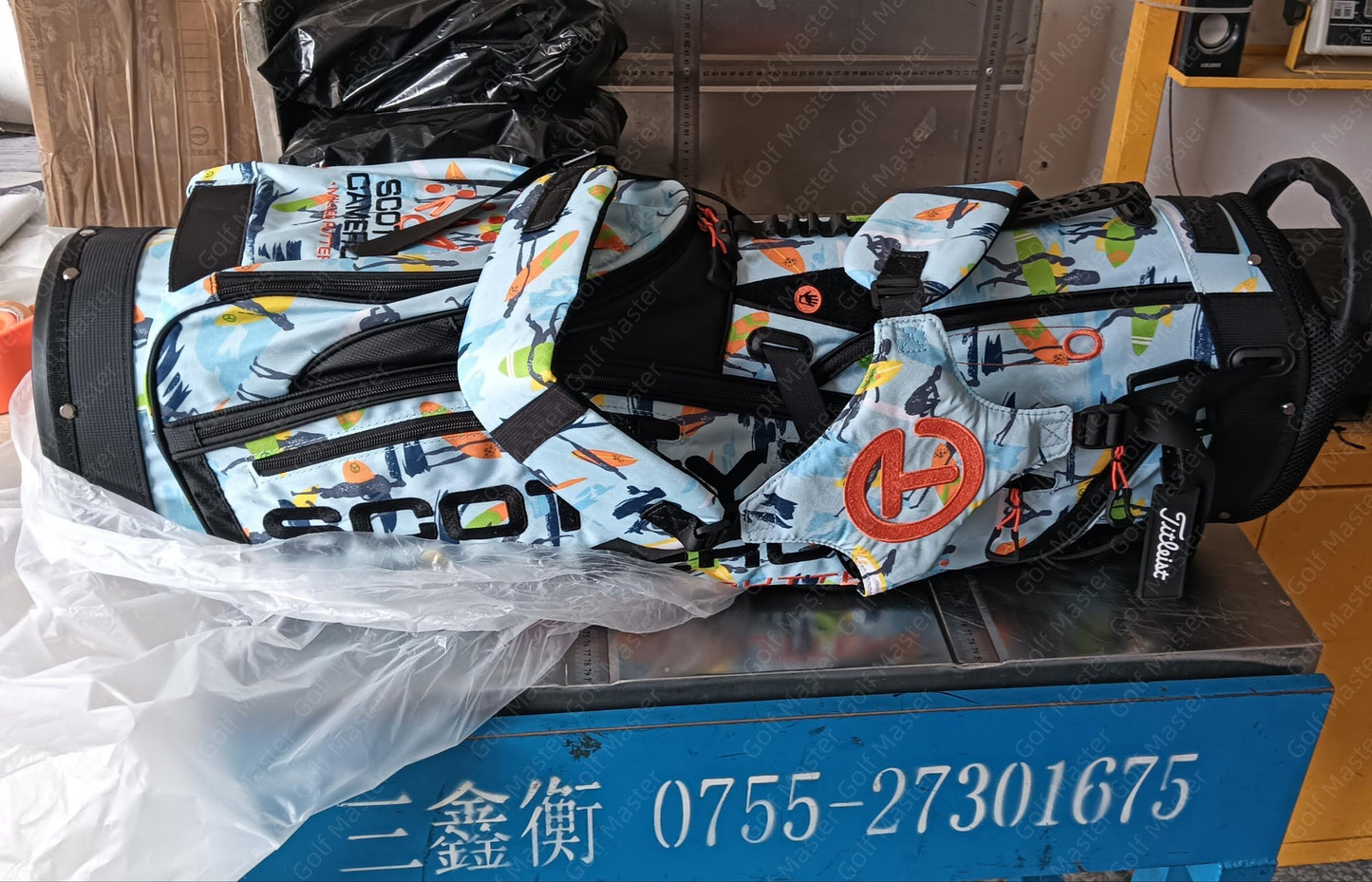 32-Scotty Cameron Bag