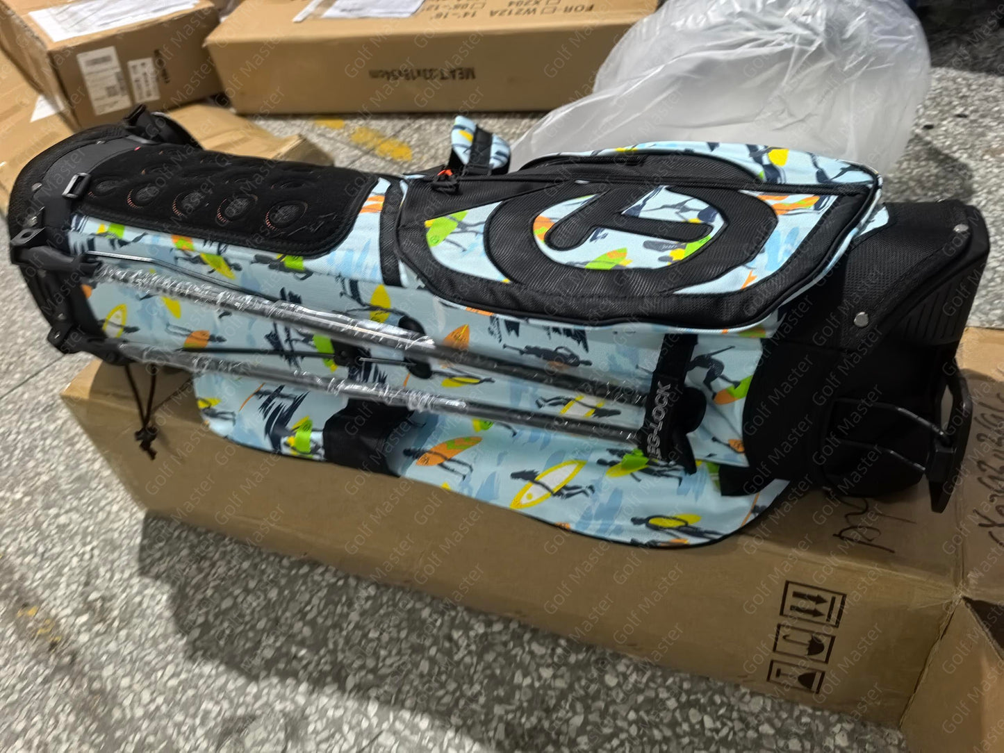 32-Scotty Cameron Bag