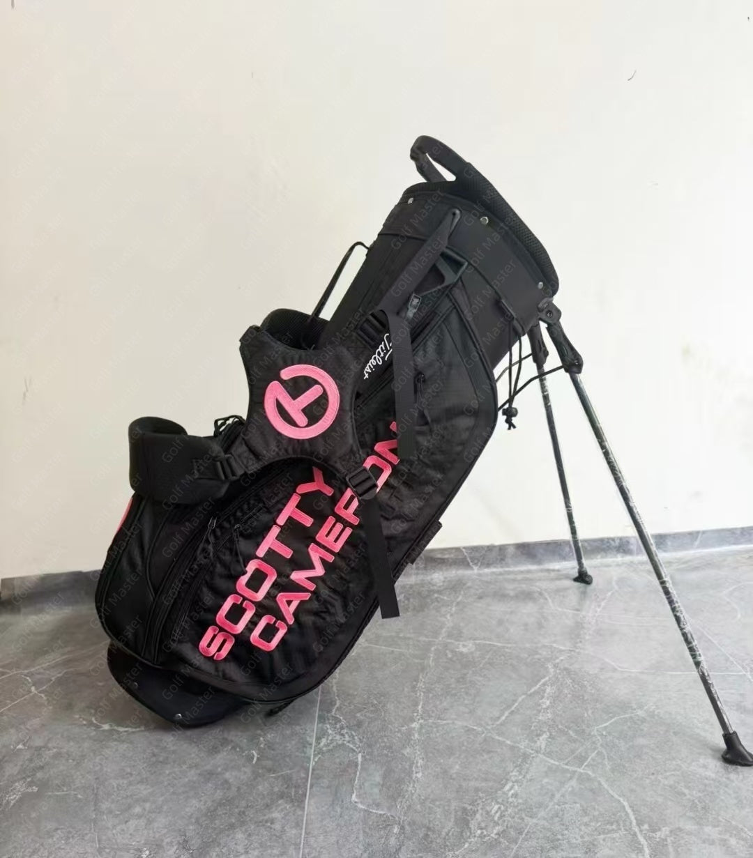 24-Scotty Cameron Bag