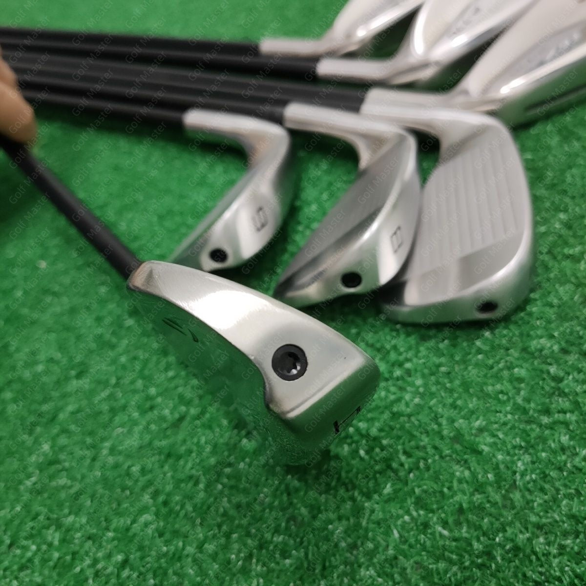 P770 Irons