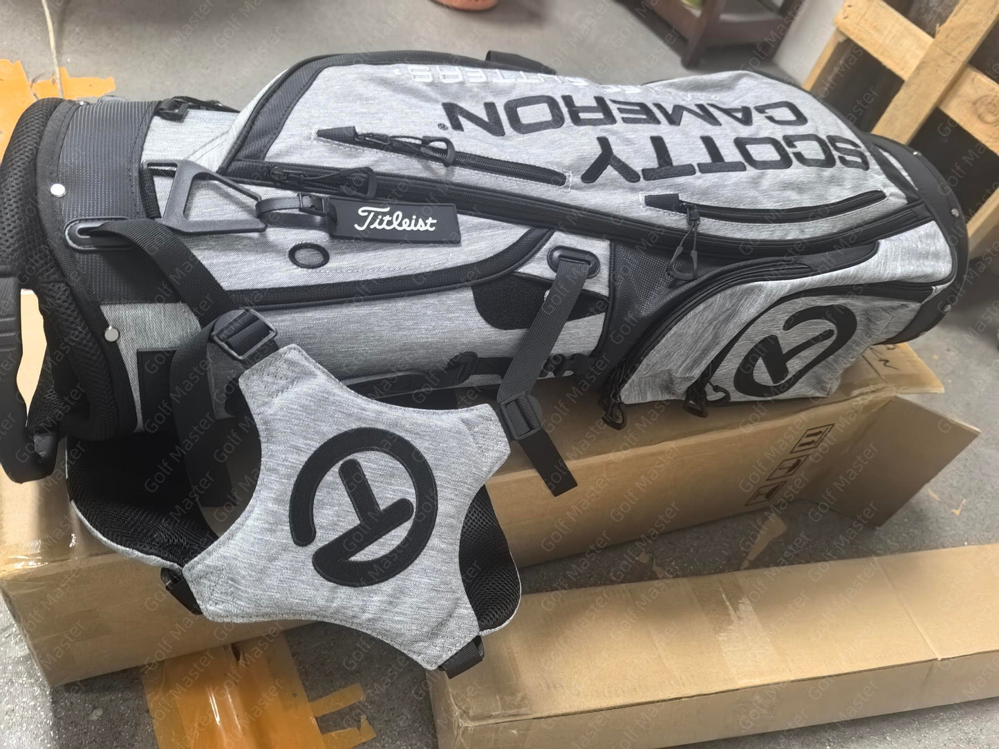 31-Scotty Cameron Bag