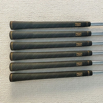 MG4 co-branded KITH Silver Wedge