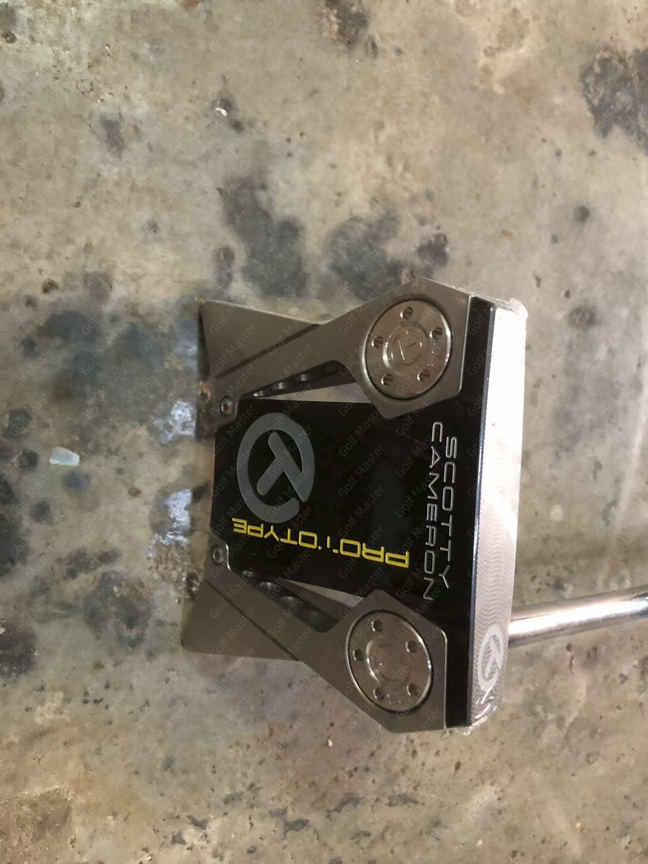 46 Scotty Cameron