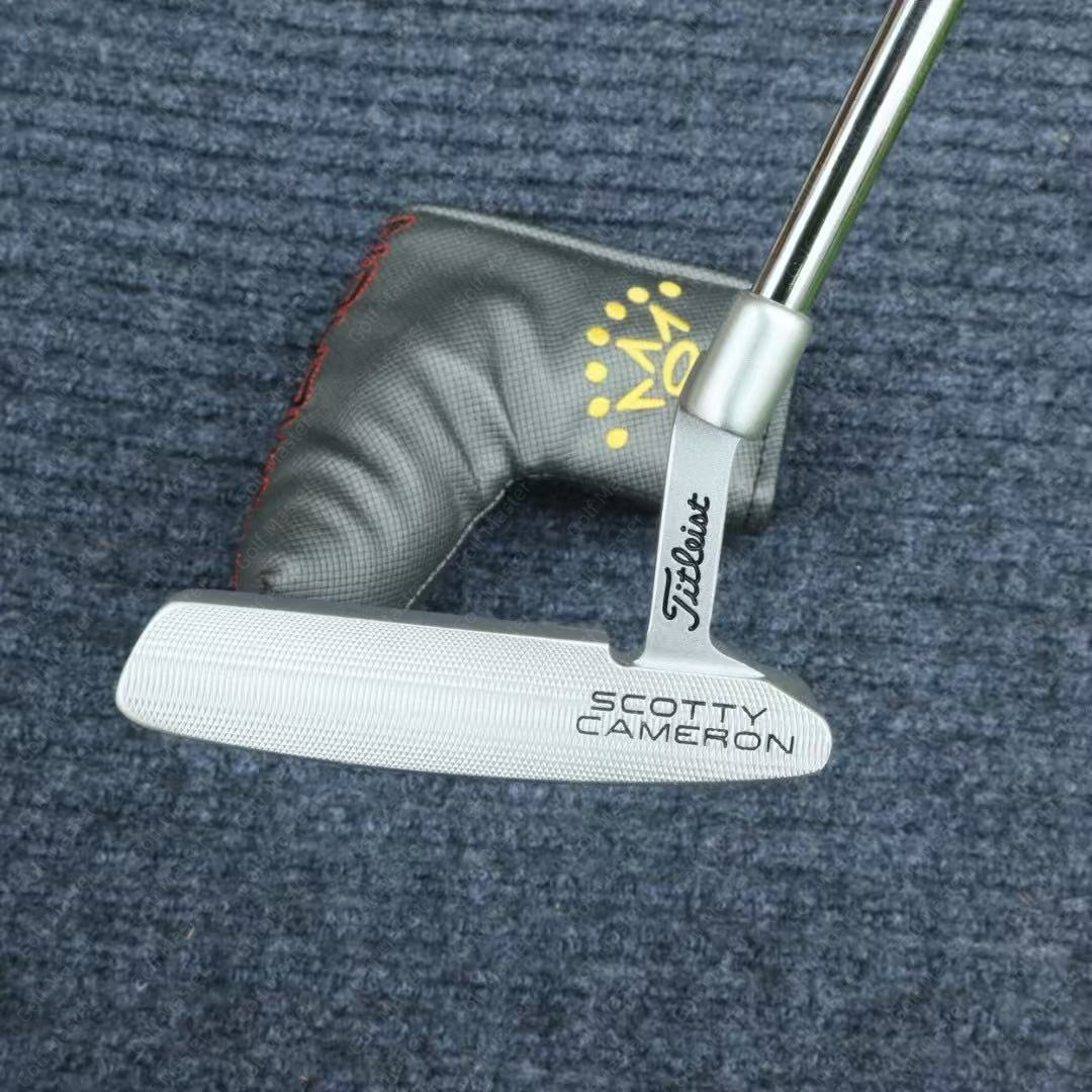 18 Scotty Cameron