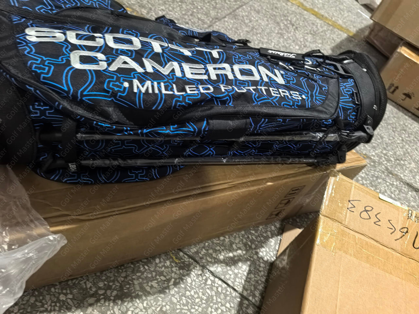 30-Scotty Cameron Bag