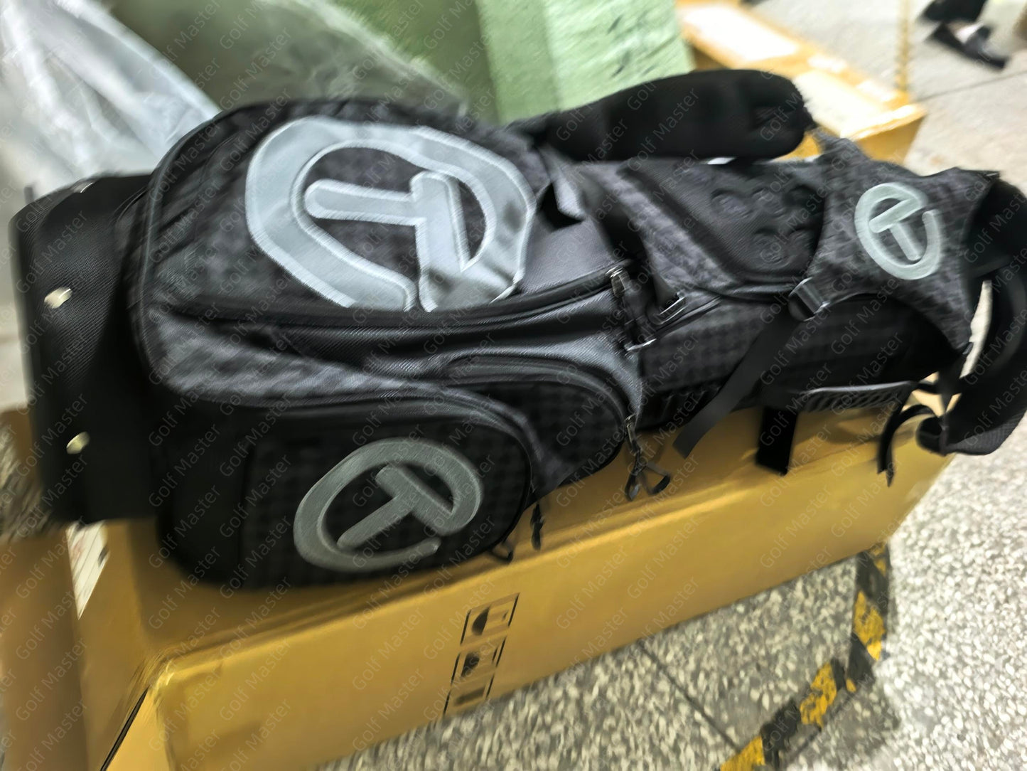 29-Scotty Cameron Bag